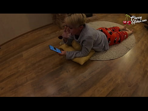 ❤️ Skør blondine suger kæmpe pik og hopper på den - analsex ️❌ Hjemmelavet porno at da.shadbase-xxx.ru ❌